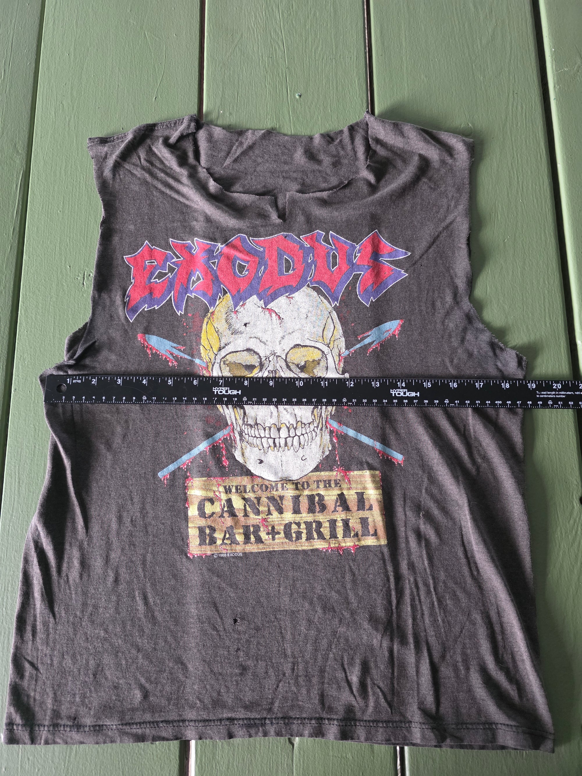 80s Exodus Cannibal Bar