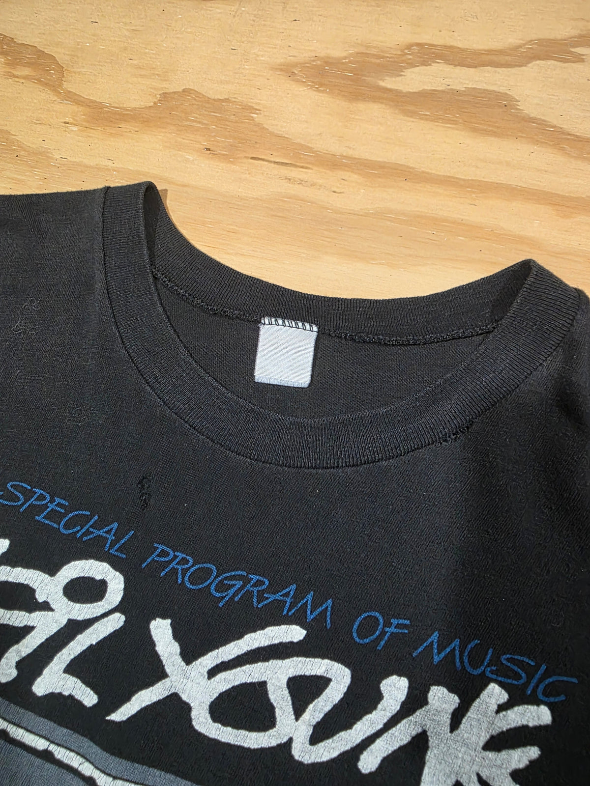1983 Neil Young Small/Medium